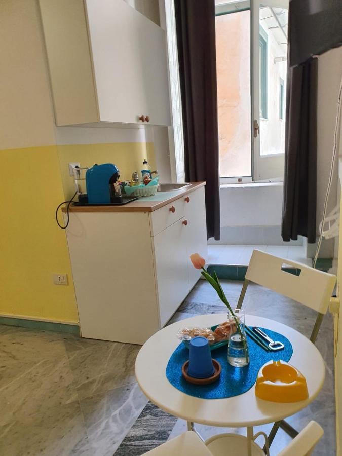 Le Ginestre In Centro Bed and Breakfast Salerno Exterior foto